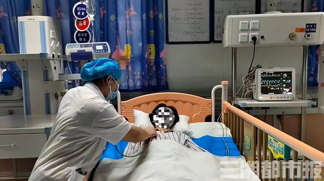 水土不服姆巴佩出现急性肠胃炎症状，已住院检查治疗(去饭店吃东西得了急性肠胃炎)